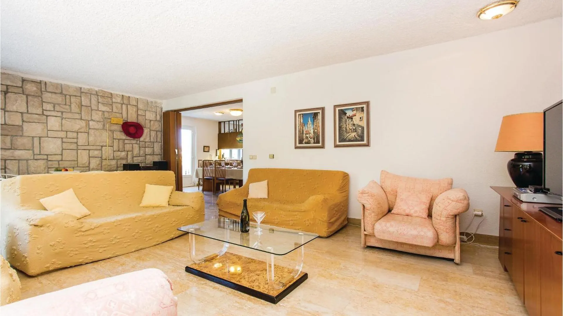 Awesome Home In Malinska With Wifi Holiday home
