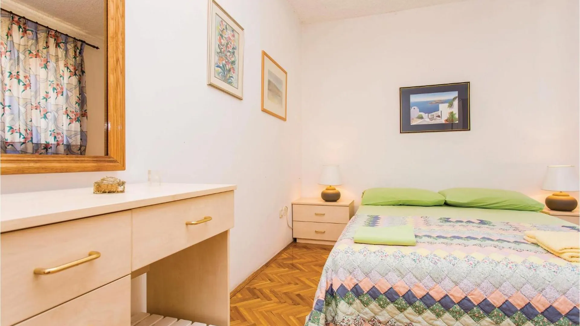 Awesome Home In Malinska With Wifi