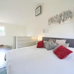 Apolina Ferienhaus