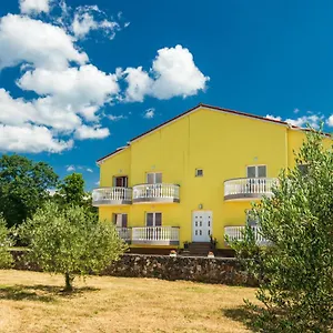 Panorama By El-pi Tours Vendégház
